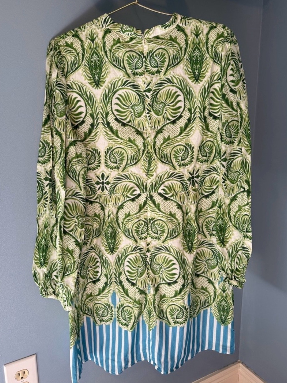 Anna Cate Printed Green & Blue Mini Dress with Long Puff Sleeves🌷 - Picture 4 of 5